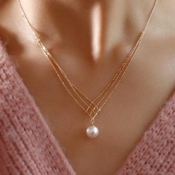 Icon - Collar de encaje con perla japonesa