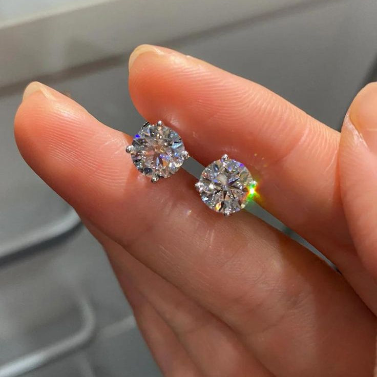 Pendientes Solitario De Moissanita Y Diamante