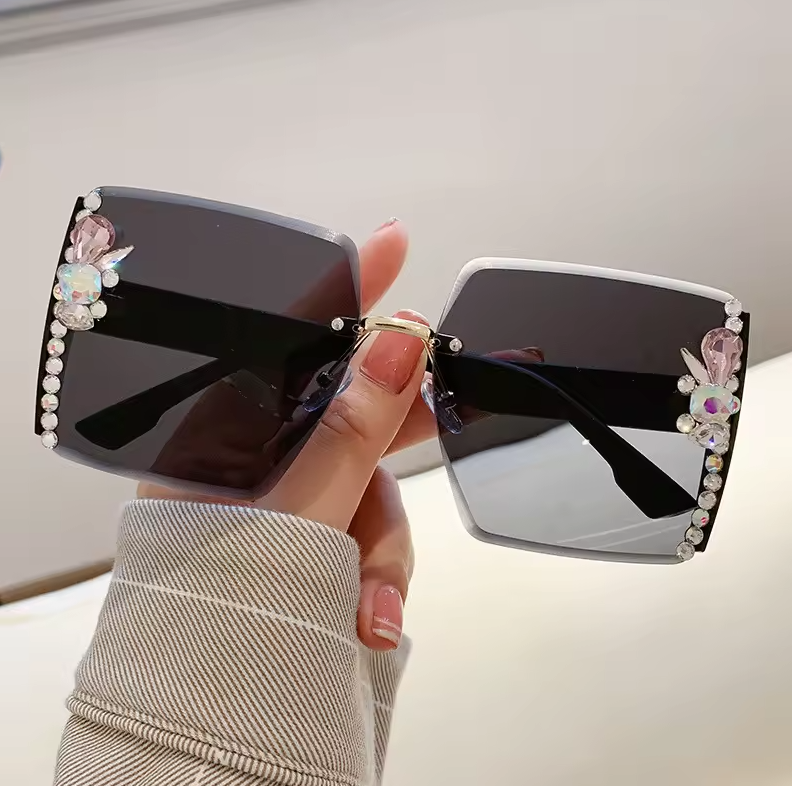 ✨ Lentes de Sol Glamour Royale™ – Lujo y Estilo en Cada Mirada
