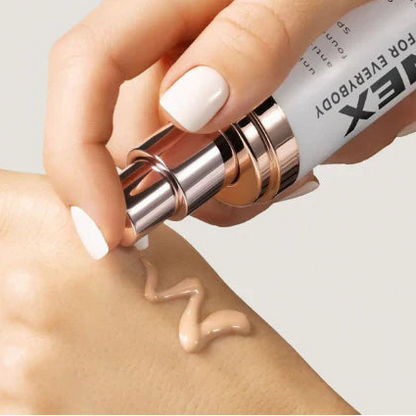 AgeDefy™ Base De Maquillaje Antiedad Adaptativa Para Verte Mas Joven