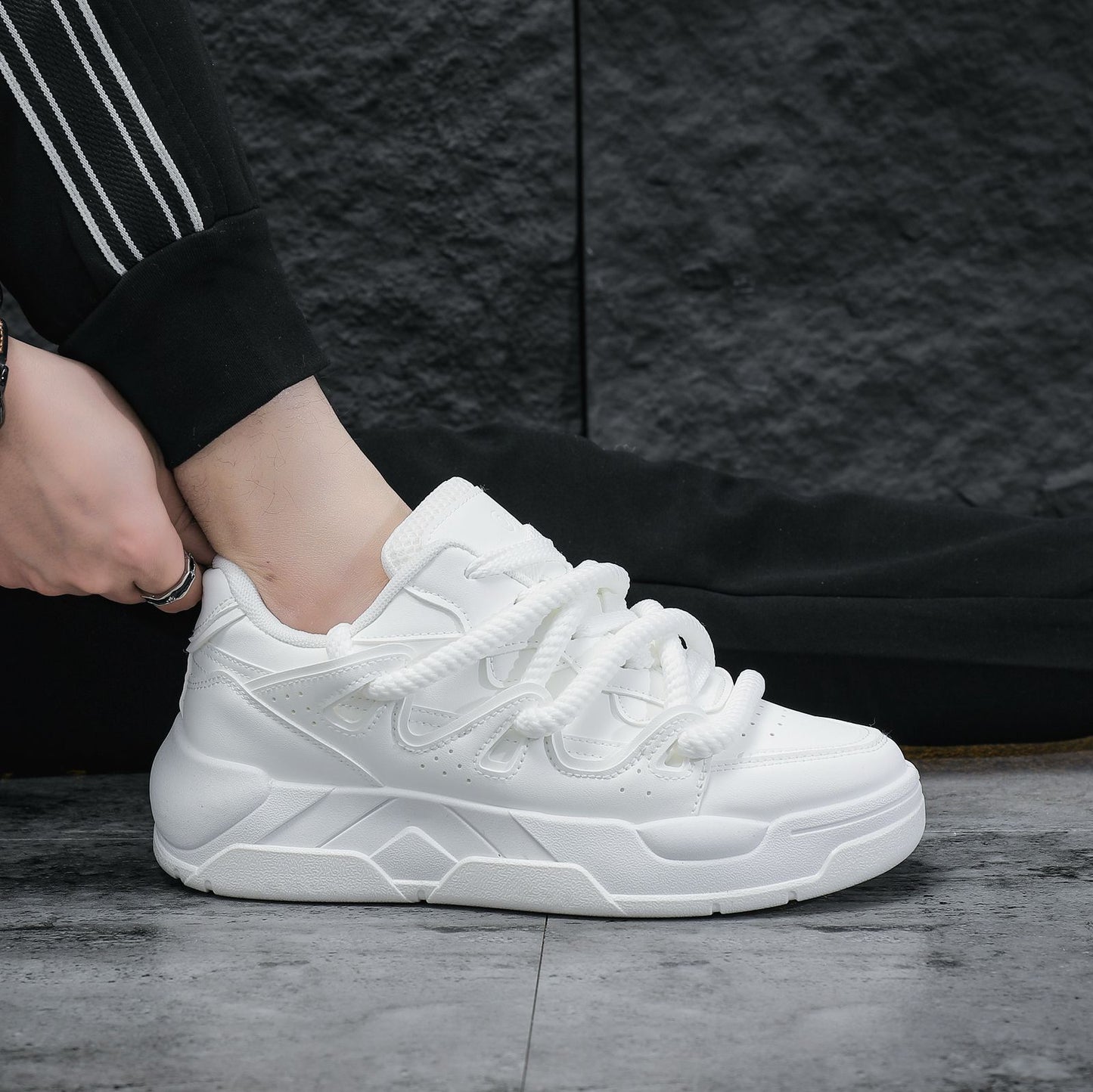 Ogiy Core™ - Urban Motion Sneakers